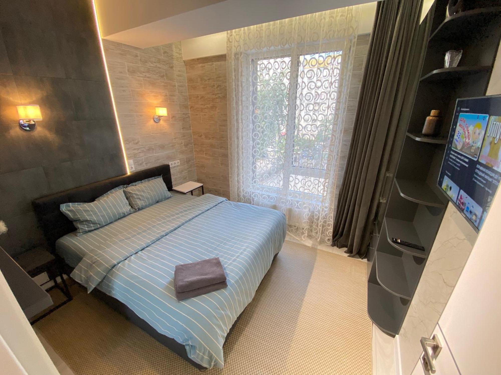 Rentnow Modern Business Apartment With 3 Bedrooms In Centre Chisinau Luaran gambar