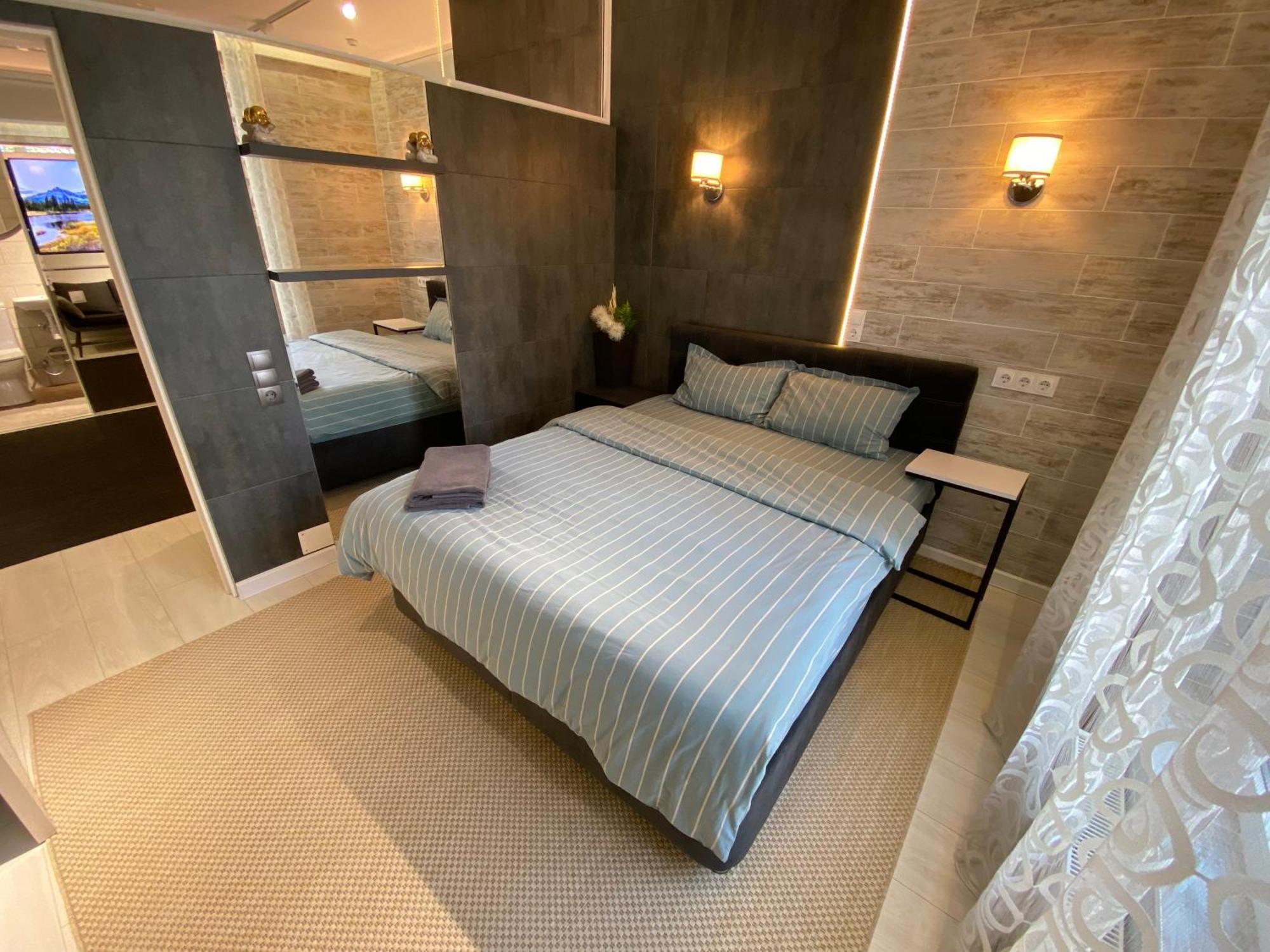 Rentnow Modern Business Apartment With 3 Bedrooms In Centre Chisinau Luaran gambar