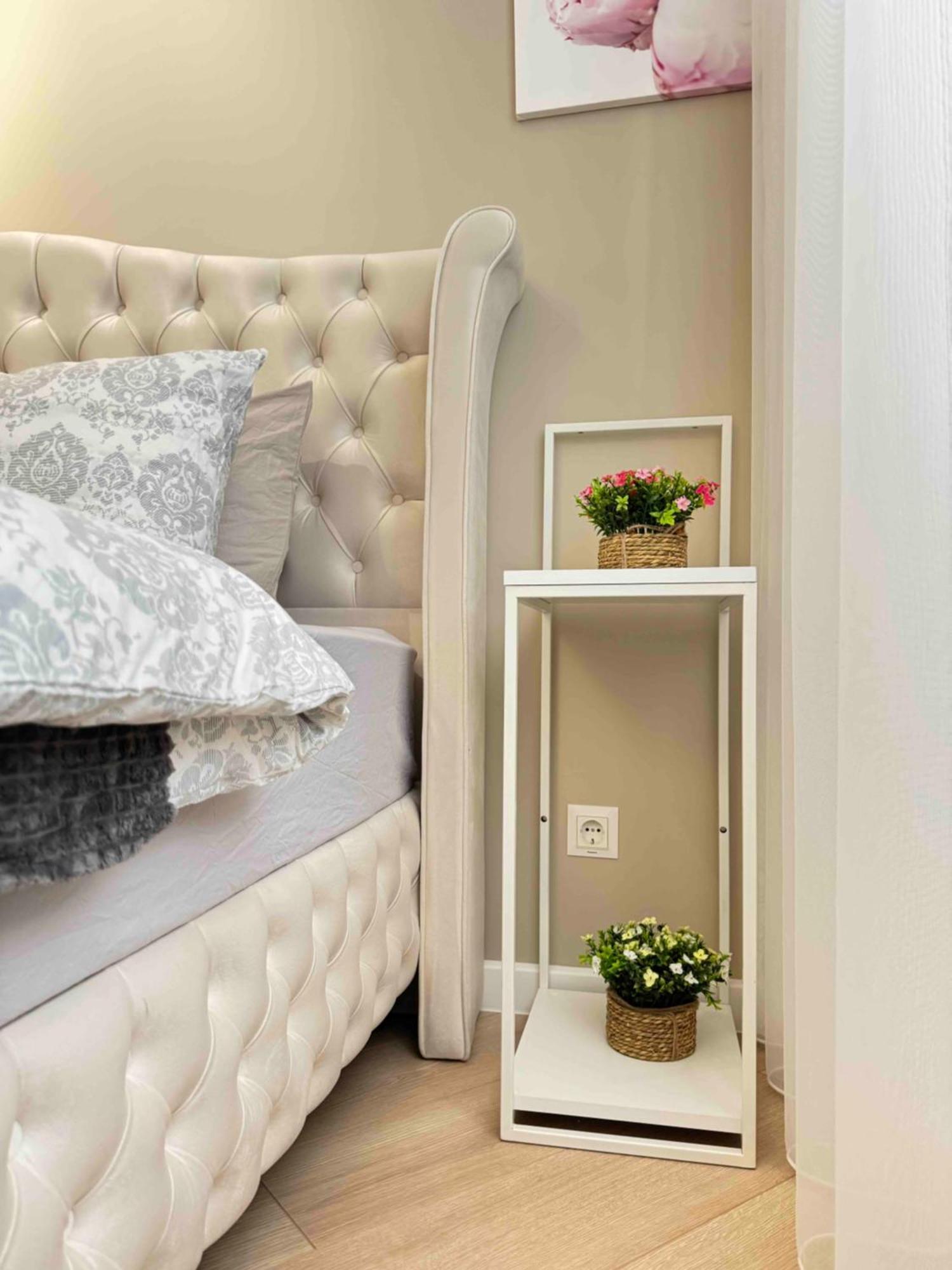 Rentnow Modern Business Apartment With 3 Bedrooms In Centre Chisinau Luaran gambar